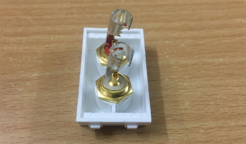 Hạt audio, nhân audio 2 lỗ loại bắt vít | Lắp mặt Panasonic, chuẩn Wide